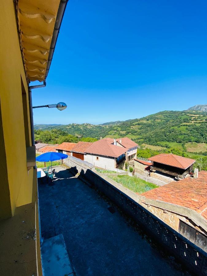 Vila La Pedrosa Fontanina Exteriér fotografie